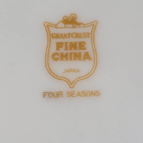 Vintage Grant Crest Four Seasons Bowl ~ MCM ~ Pretty Blue & Tan Leaf Pattern - Picture 8 of 9